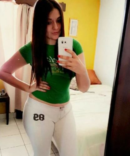 tugce1